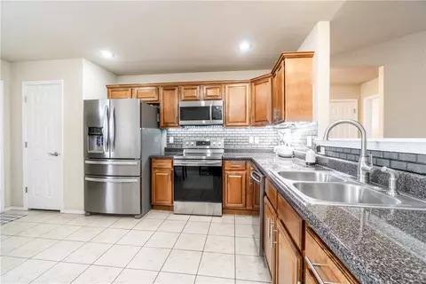 404 E Laurel Ave, Rogers, AR 72758 photo 12