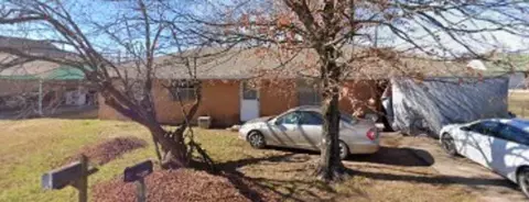 5702 Bryan St, Fayetteville, AR 72704
