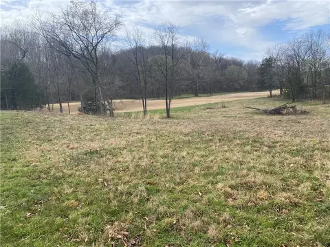 Pamona Drive, Bella Vista, AR 72715