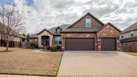 3708 N Lalique Ln, Fayetteville, AR 72704