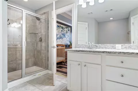 Bath - 4695 Augustine Dr, Springdale, AR 72762 photo 2 of 3