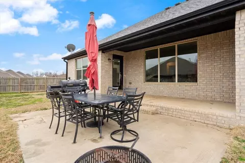 Exterior - 4695 Augustine Dr, Springdale, AR 72762 photo 2 of 4