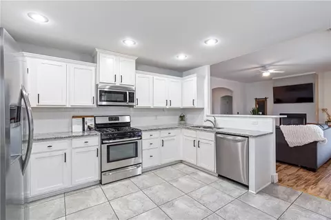 Kitchen - 4695 Augustine Dr, Springdale, AR 72762 photo 2 of 2