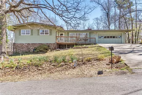 2 Formby Ln, Bella Vista, AR 72715