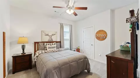 Bedroom - 1320 Eureka Rd, Centerton, AR 72719 photo 4 of 5
