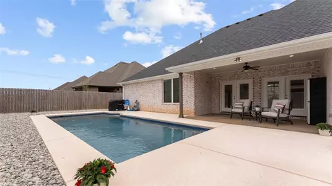 Exterior - 1320 Eureka Rd, Centerton, AR 72719 photo 5 of 10