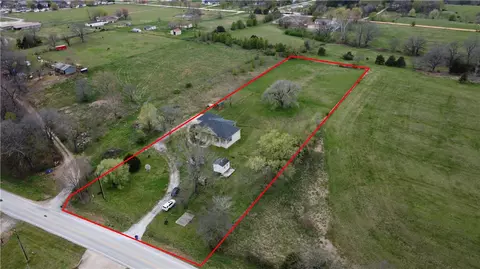 2823 Hayden Rd, Pea Ridge, AR 72751