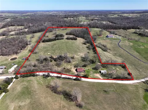 2906 Wpa Rd, Alpena, AR 72611