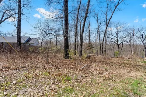Beeston Lane, Bella Vista, AR 72715