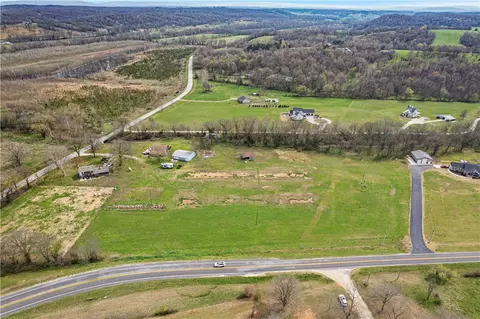 Viney Grove Wc 37 Road, Fayetteville, AR 72704