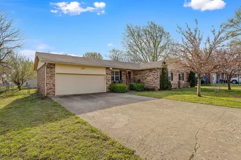 192 Lee Town Dr, Pea Ridge, AR 72751