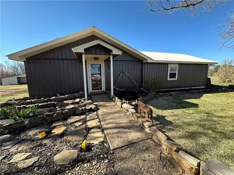 19544 S Hwy 27, Marshall, AR 72650