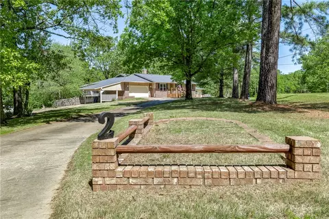 2 Weston Ln, Bella Vista, AR 72715