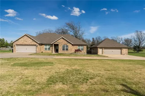 11360 S Wedington Blacktop Rd, Lincoln, AR 72744