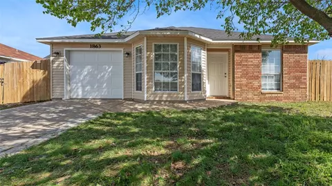 1863 Opal Ave, Springdale, AR 72764