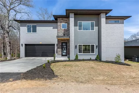 7 Nantwich Cir, Bella Vista, AR 72714