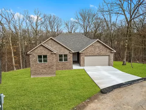 10 Grampian Ln, Bella Vista, AR 72715