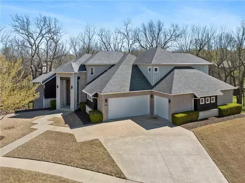 2018 Purva Pl, Fayetteville, AR 72704