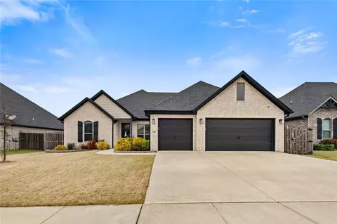 1440 Golden Jubilee Rd, Centerton, AR 72719