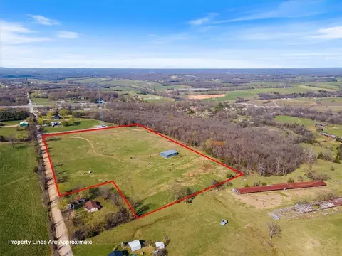 2656 Madison 7755, Huntsville, AR 72740