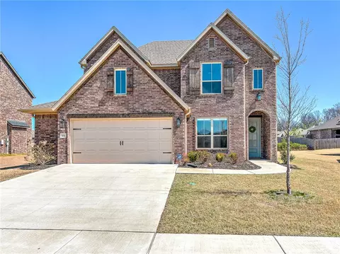 624 Millwood, Cave Springs, AR 72718