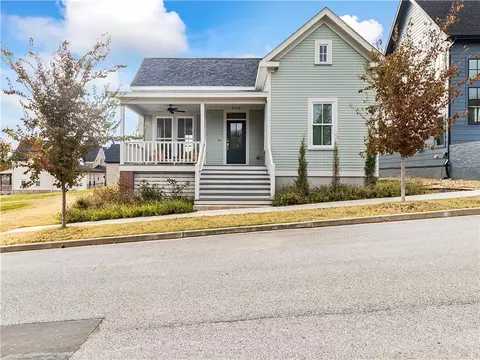Exterior - 5433 Hackett St, Springdale, AR 72762 photo 7 of 9
