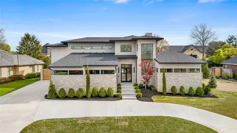 11 S Mission Hills Cir, Rogers, AR 72758