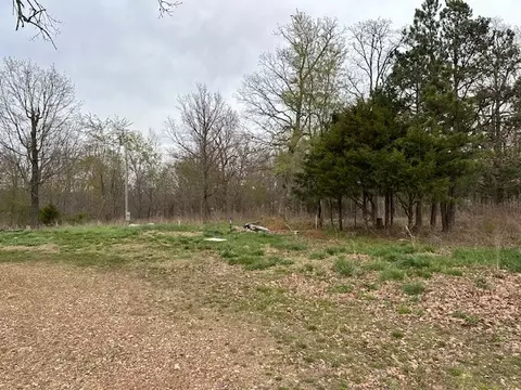 4432 Madison 8270, Huntsville, AR 72740