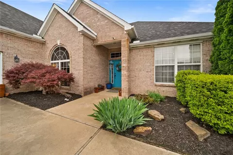 2025 Cobblestone St, Springdale, AR 72762