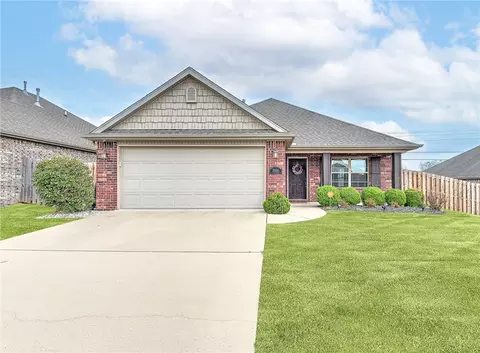 3106 Autumn Rose Ave, Fayetteville, AR 72704