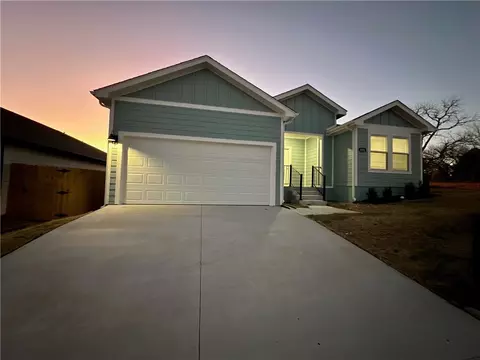 105 NW Granny Smith St, Highfill, AR 72734