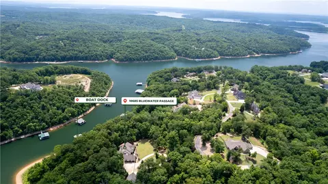 10685 Bluewater Psge, Rogers, AR 72756