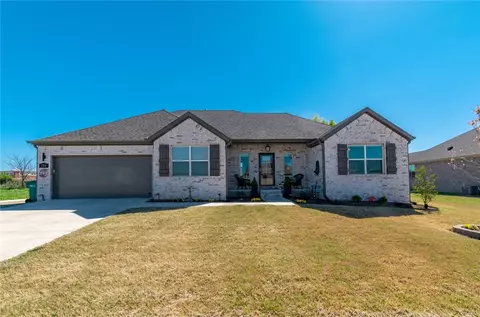 524 Utah Ave, Farmington, AR 72730