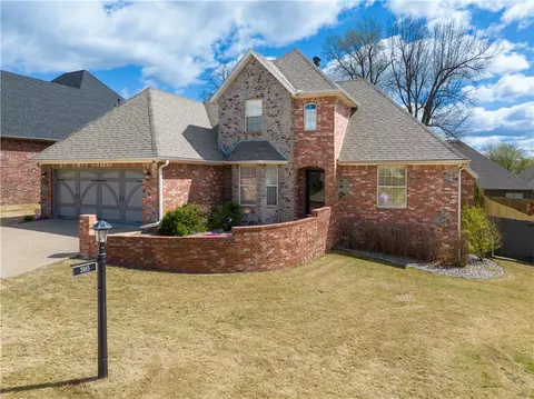 3985 Pasofino Loop, Springdale, AR 72762