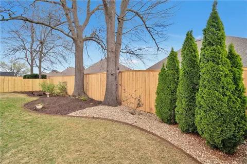 Exterior - 3985 Pasofino Loop, Springdale, AR 72762 photo 11 of 14