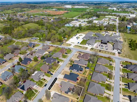 View/Area - 3985 Pasofino Loop, Springdale, AR 72762 photo 2 of 4