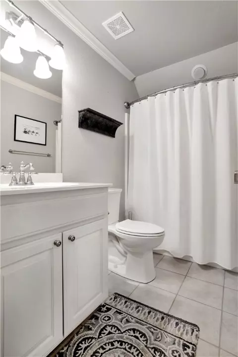 Bath - 3985 Pasofino Loop, Springdale, AR 72762 photo 5 of 5