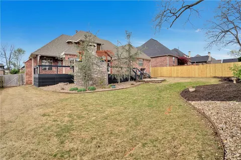 Exterior - 3985 Pasofino Loop, Springdale, AR 72762 photo 13 of 14