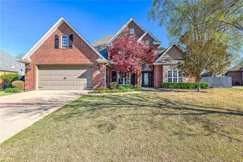 5313 S Bent Tree Dr, Rogers, AR 72758