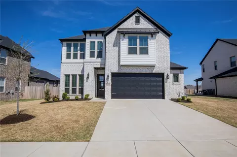 1414 Allens Ml, Cave Springs, AR 72718