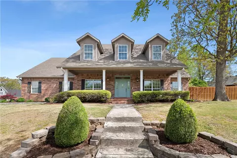 3456 E Township St, Fayetteville, AR 72703
