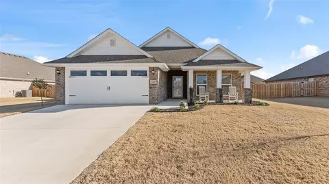 2309 Parnell St, Pea Ridge, AR 72751