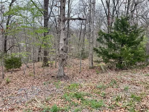 Sandhurst Drive, Bella Vista, AR 72714