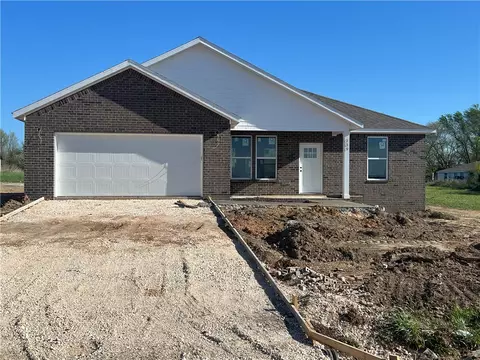 239 W Adams St, Lincoln, AR 72744