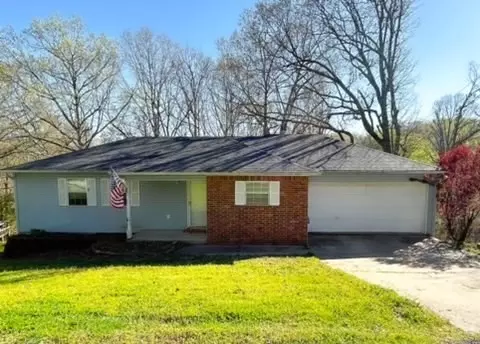8919 Dutchmans Cir, Rogers, AR 72756