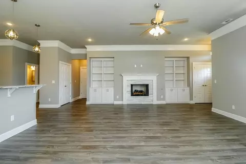 Living - 1030 Trestle Ln, Centerton, AR 72719 photo 1 of 2