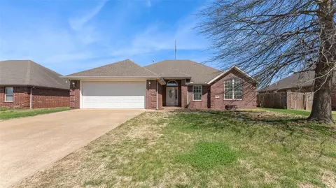 4104 SW Slate Ln, Bentonville, AR 72712