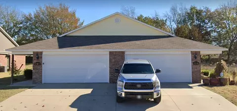 218 N 220 N Marietta Way, Farmington, AR 72730