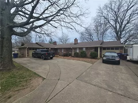 4724 Skywood Dr, Fort Smith, AR 72904