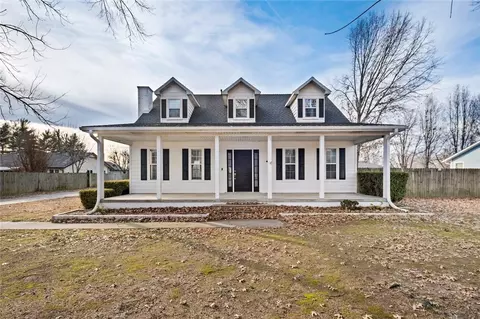 3404 N West Dr, Rogers, AR 72756